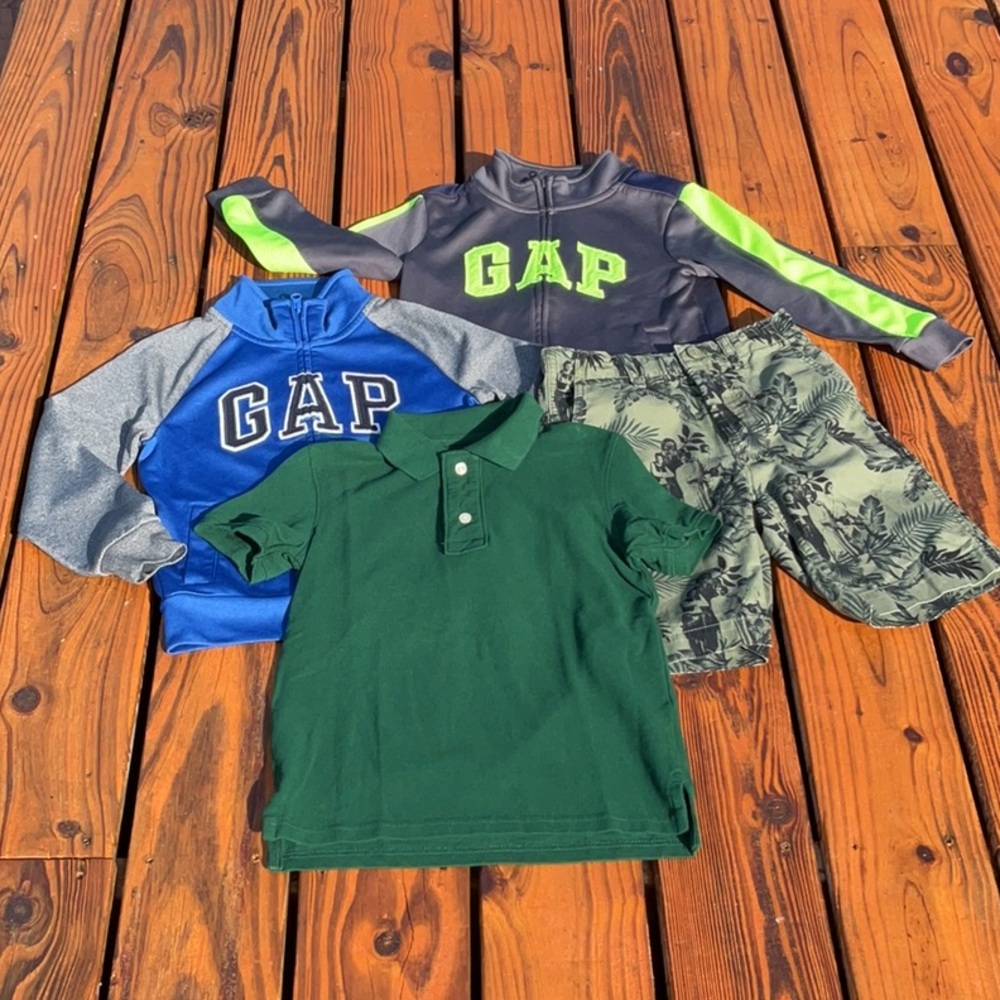 Gap Boys Bundle Of 4: 2 Track Jackets, Star Wars Shorts, Polo Shirt Size 6/7yrs